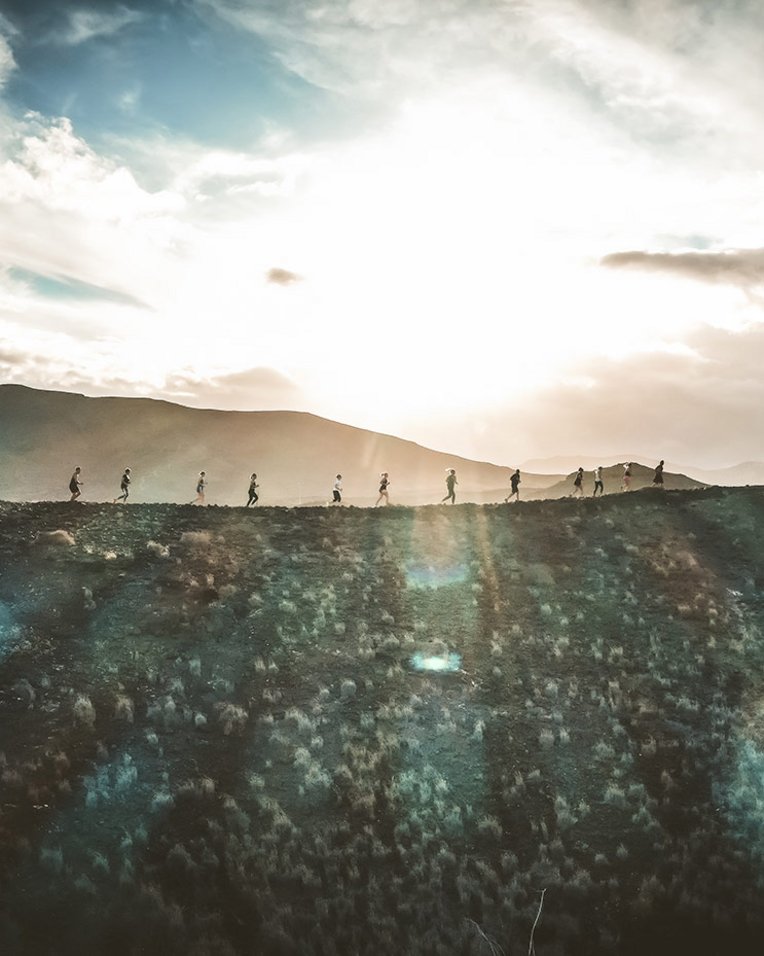 Badeferien mit aufregenden Aktivitäten am Strand, ideal für Abenteuer und Sport.